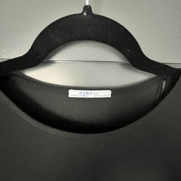 Zara black dress, mid sleeve, leopard belt, comes to knee, pockets - Picture 7 of 7